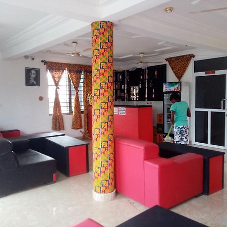Ohene David Guest House Amanfro Esterno foto